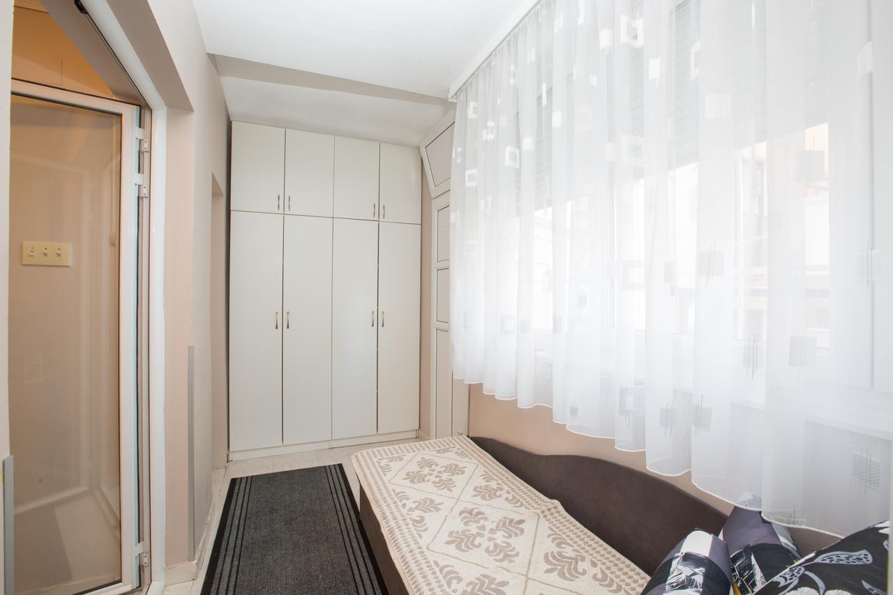 Valentina Apartman Apartment Petrovac Exterior photo