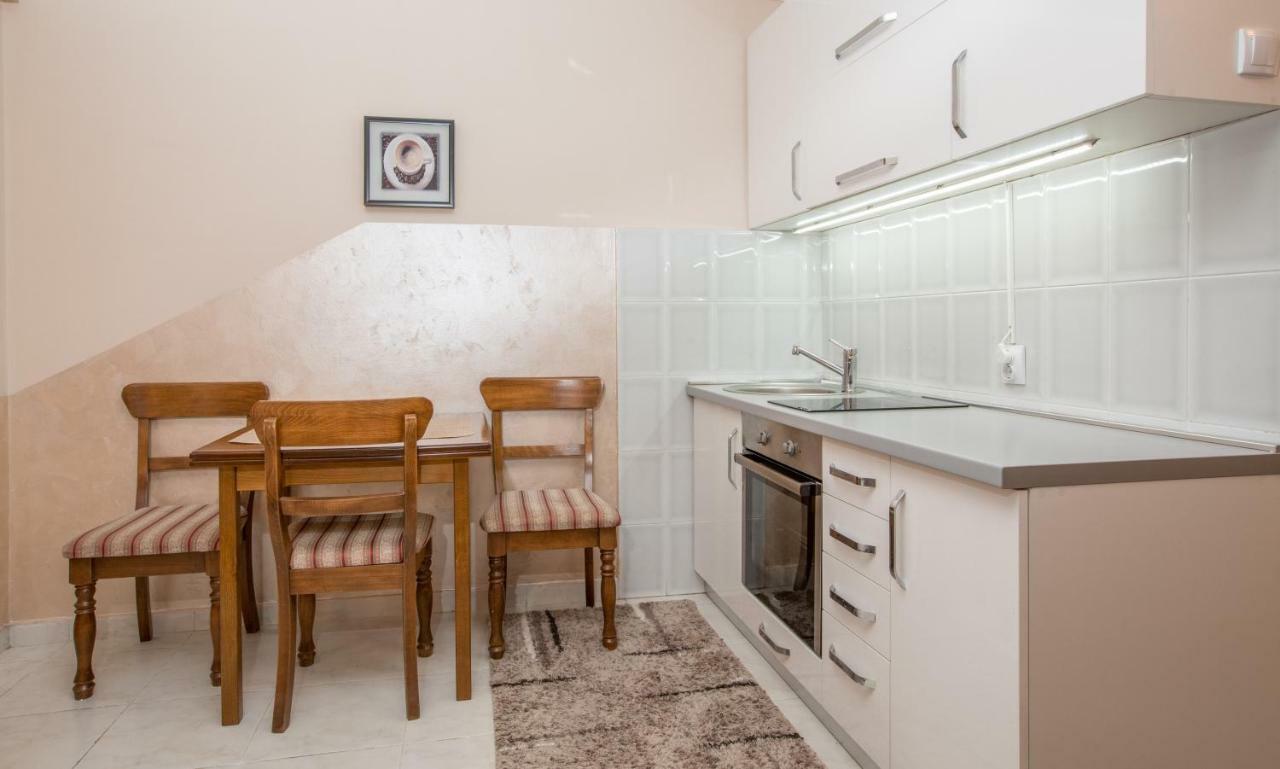 Valentina Apartman Apartment Petrovac Exterior photo